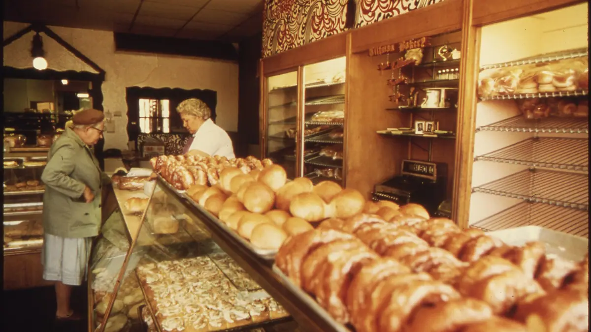 Bakery & Café bakes